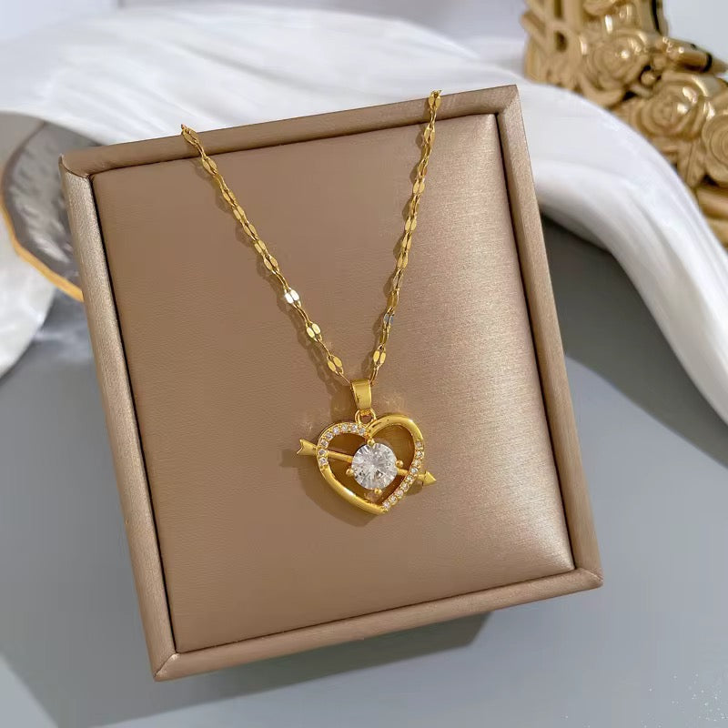 Collier Cœur Flèche Nouvel Amour en Diamant