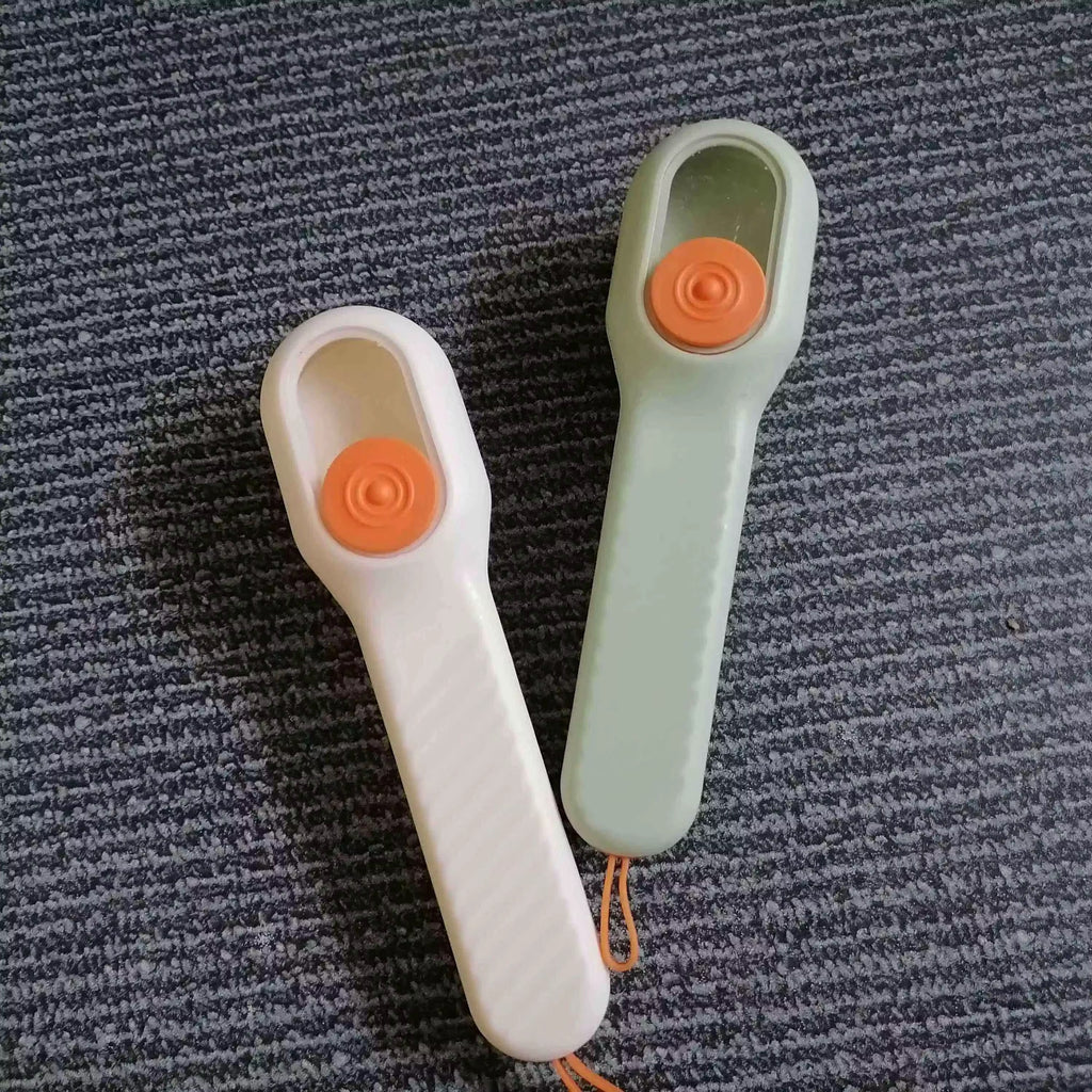 Brosse de Nettoyage Multifonction avec Distributeur de Savon